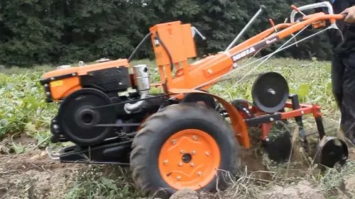 Картофелекопалка КТ3 в работе с мотоблоком Кентавр 1081Д