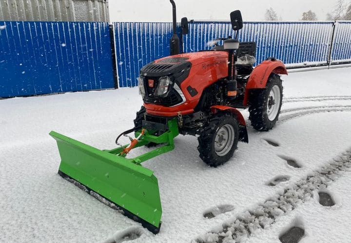 Изображение Лучшие тракторы для уборки снега