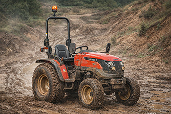 Изображение Минитрактор 4×4 или 4×2: выбираем технику под свои задачи