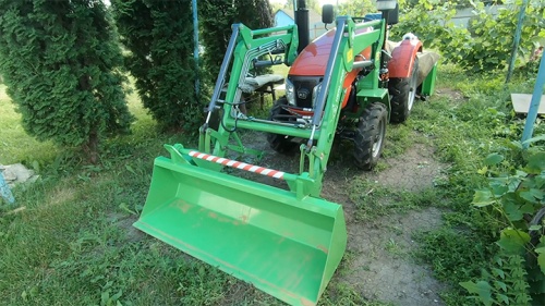 Отзыв на трактор Кентавр Т-244 PRO с фронтальным погрузчиком