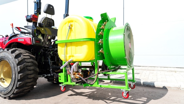 «Опрыскиватель садовый вентиляторный Флагман | Flagman S300/1 (300 л) + (кардан 85см/6х6/со сваркой)» - фото 5