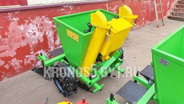 «Картофелесажалка Bomet | Бомет S-239 с бачком для удобрений (62,5-67,5 см)» - фото 13