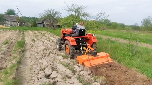 Отзыв на трактор Shifeng | Шифенг SF-240 (первое ТО)