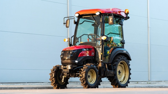 «Трактор Solis-Gold | Солис-Голд 26C Mit 4x4 9+9 Radial agri 7.00-14 / 8.3-24 (с ПСМ)» - фото 3