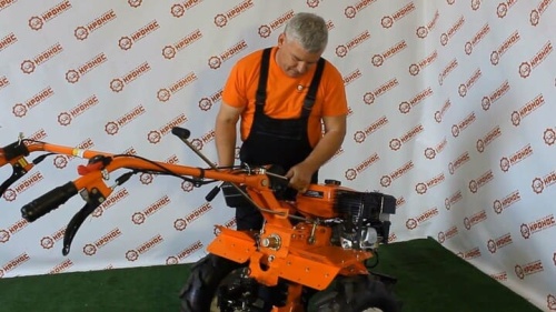 Замена масла в КПП в бензиновом мотоблоке