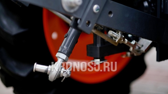 «Трактор Kubota | Кубота B2441 9+3 (Kubota India) STD agri 7.00-12 / 8.3-20 (с ПСМ)» - фото 22 «Трактор Kubota | Кубота B2441 9+3 (Kubota India) STD agri 7.00-12 / 8.3-20 (с ПСМ)» - фото 22