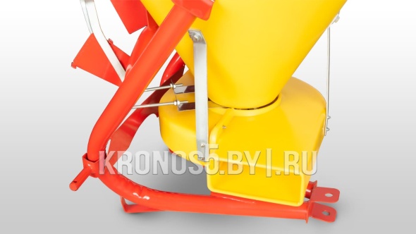 «Разбрасыватель навесной, садовый (Лейка) Strumyk S-500S (500 л)» - фото 8