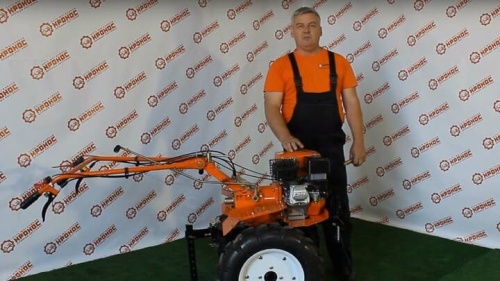 Проверка свечи зажигания в бензиновых мотоблоках