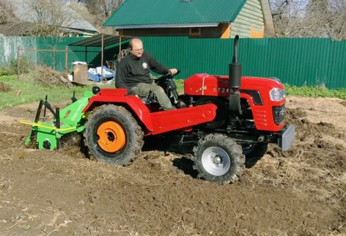 Отзыв на трактор Shifeng | Шифенг SF-240