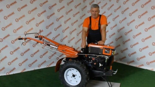 Замена масла в воздушно-масляном фильтре мотоблока