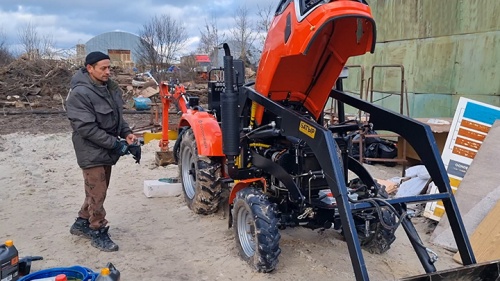 Работа мобильной службы по ремонту и ТО тракторов Кентавр