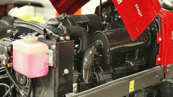 «Трактор Solis-Gold | Солис-Голд 24 4x4 6+2B Turf 23X8,5-12 / 33X15,5-16 (с ПСМ)» - фото 14