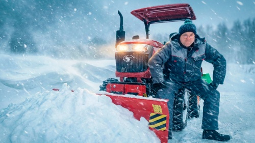 Мощный аппарат!!! Shifeng SF-244 против сугробов: работаем с Сергеем Горячевым
