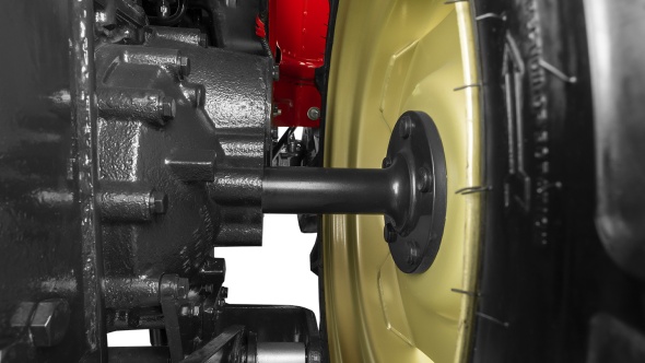 «Трактор Solis-Gold | Солис-Голд 24 4x4 6+2B Radial agri 7.00-14 / 8.3-24 (с ПСМ)» - фото 18