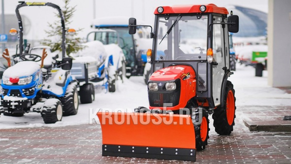 «Трактор Kubota | Кубота B2741SС 9+3 (Kubota India) STD agri 7.00-12 / 8.3-20 (с ПСМ)» - фото 8 «Трактор Kubota | Кубота B2741SС 9+3 (Kubota India) STD agri 7.00-12 / 8.3-20 (с ПСМ)» - фото 8